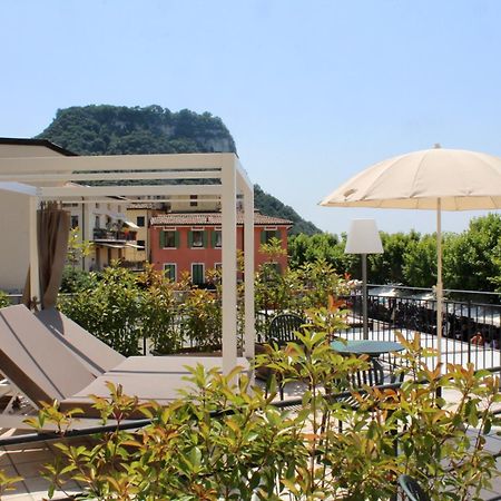 Hotel Tre Corone Garda  Dış mekan fotoğraf