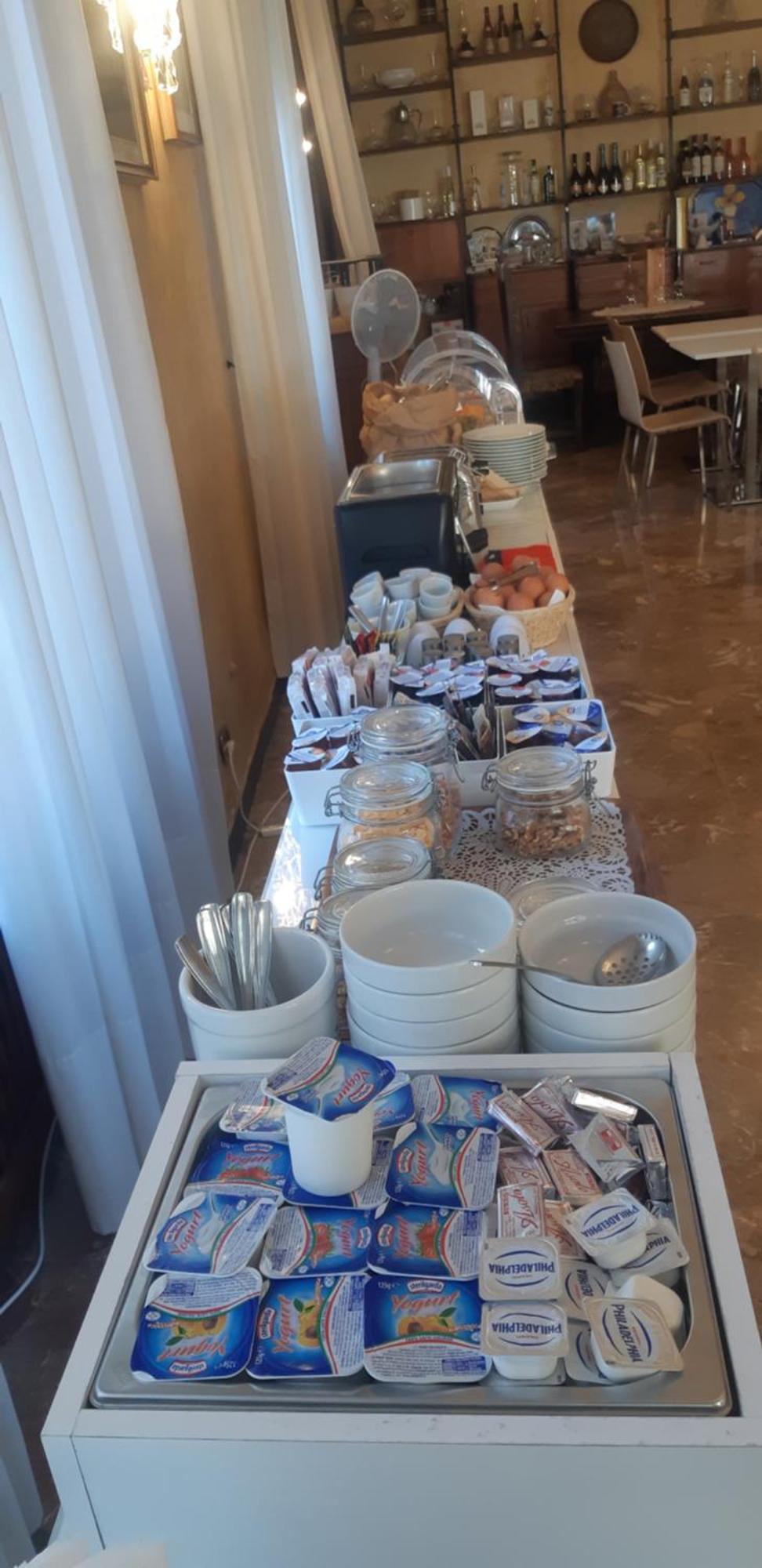 Hotel Tre Corone Garda  Dış mekan fotoğraf